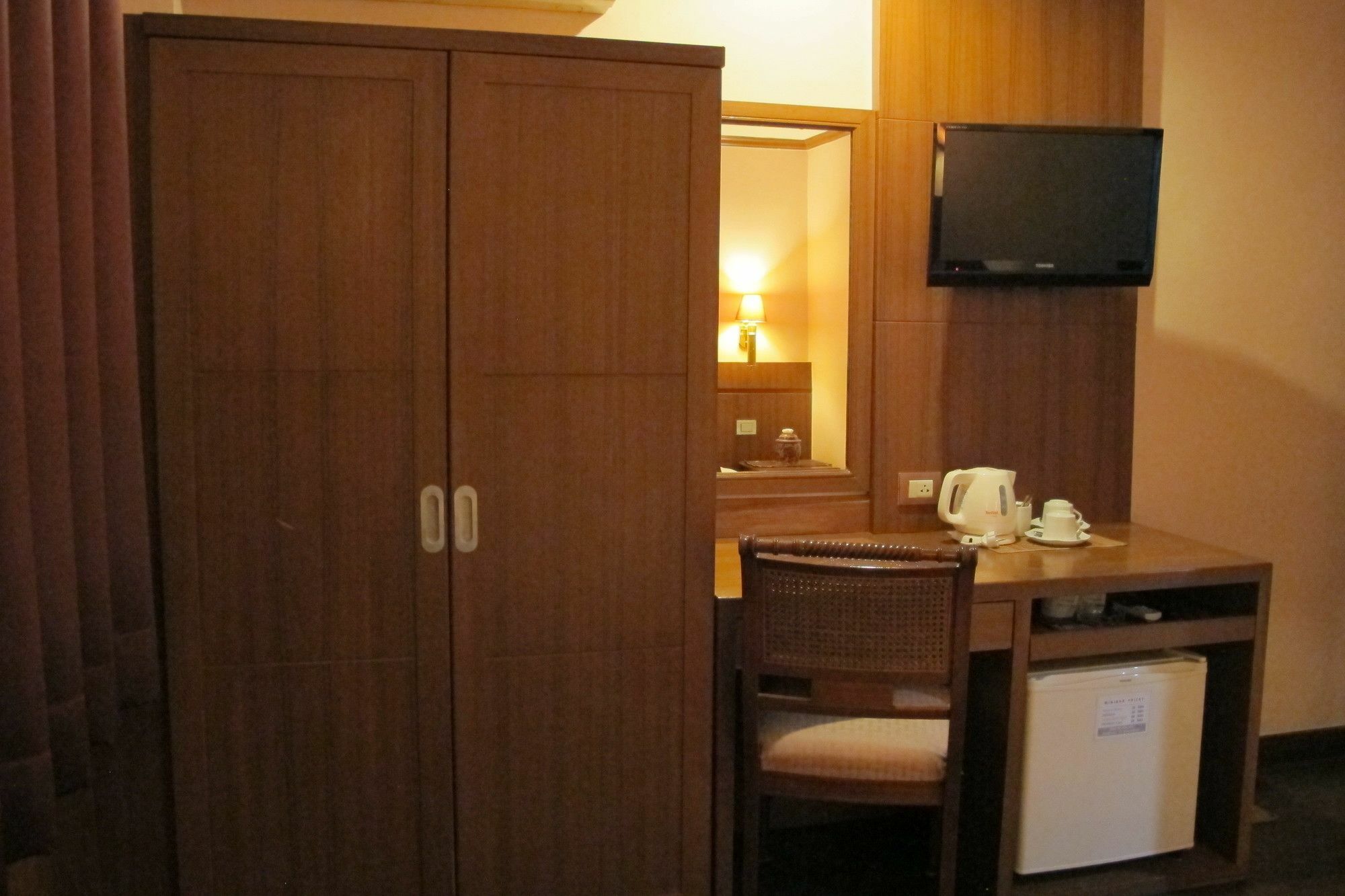 Travel Lodge Surawong (Adults Only) Bangkok Eksteriør bilde